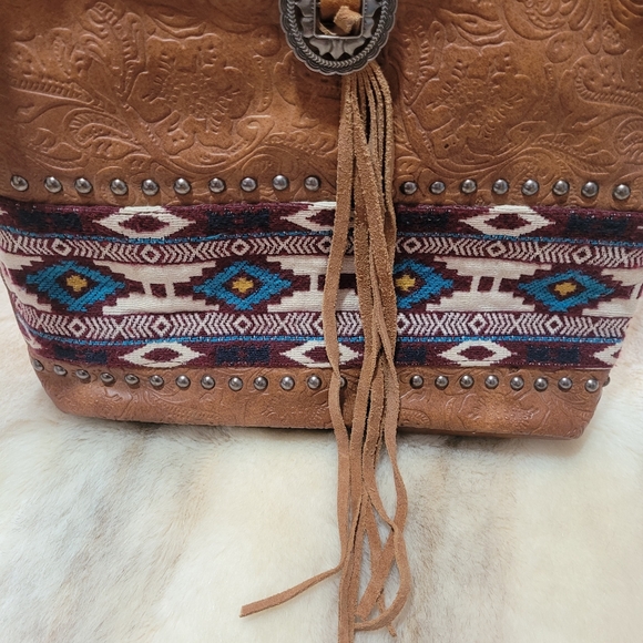 Shyanne Western leather purse tribal medium bootbarn - Picture 2 of 4